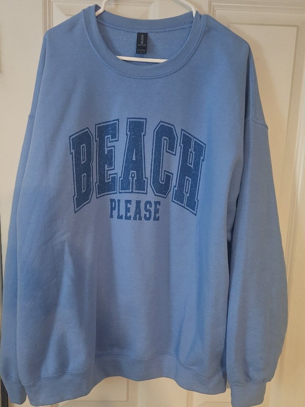Gildan XL crewneck